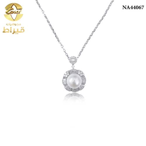 عقد ذهب مع الماس و لولو عيار 18