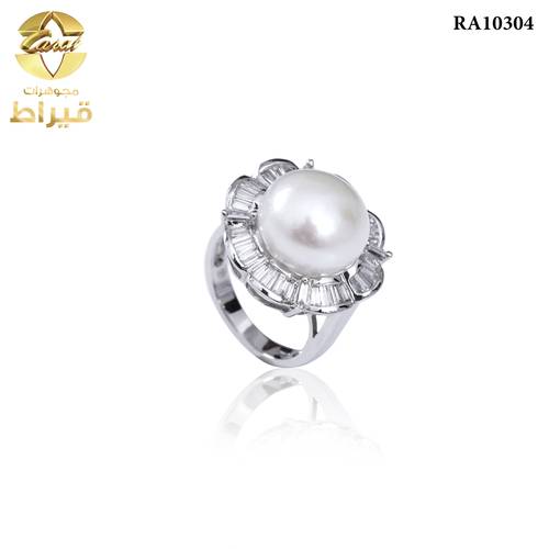 خاتم ذهب ابيض مع الماس و لولو عيار 18