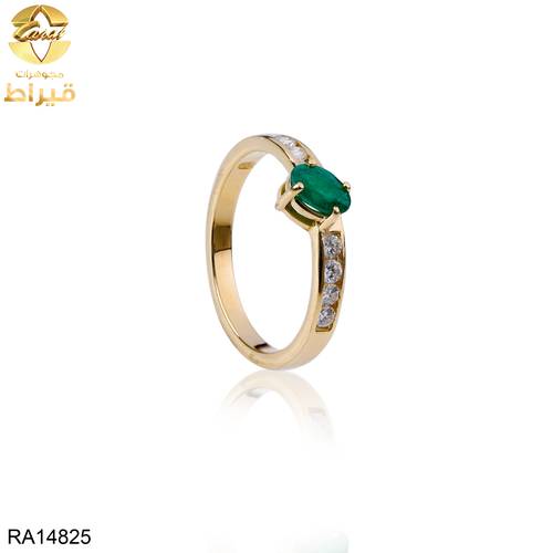 WOMEN'S 18K GOLD DIAMOND RING WITH EMERALD