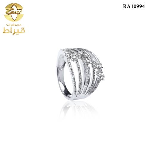 خاتم  ذهب ابيض مع الماس عيار 18