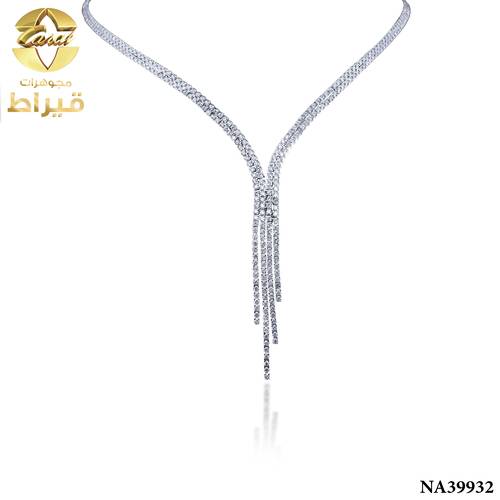 عقد ذهب مع الماس عيار 18