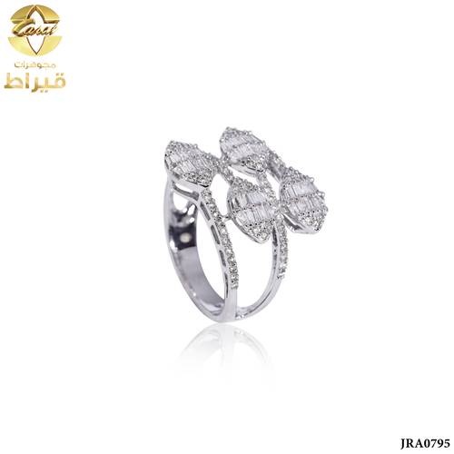 WOMEN'S 18K WHITE GOLD RING WITH DIAMONDS