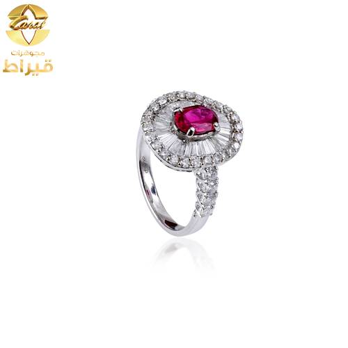  خاتم ذهب ابيض مع الماس و ياقوت عيار 18