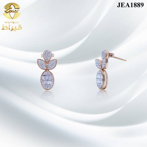 حلق ذهب مع الماس عيار 18