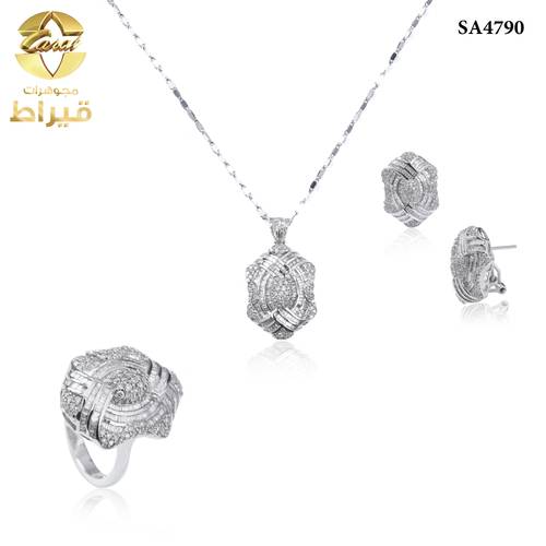  نصف طقم ذهب ابيض مع الماس