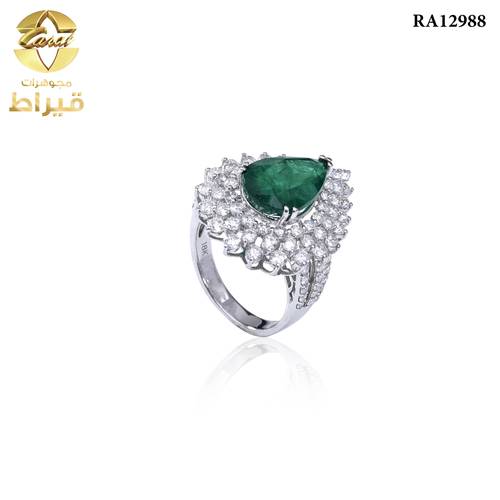 خاتم ذهب ابيض مع الماس مع زمرد عيار 18