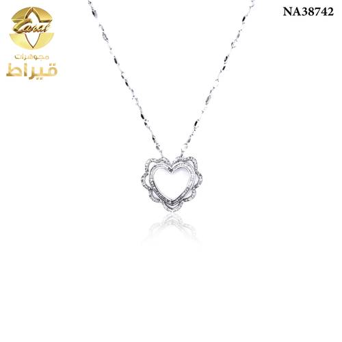  عقد ذهب مع الماس عيار 18