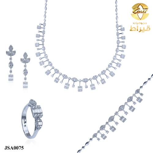 طقم  ذهب ابيض مع الماس عيار 18