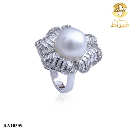 خاتم ذهب ابيض مع الماس و لولو عيار 18