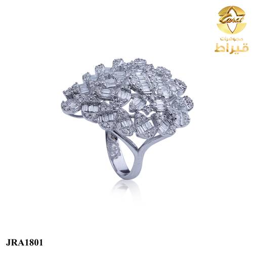 خاتم  ذهب ابيض مع الماس عيار 18