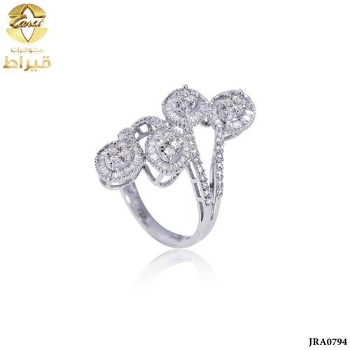 خاتم  ذهب ابيض مع الماس عيار 18