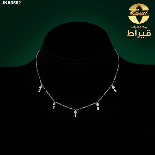 عقد ذهب ابيض مع الماس عيار 18