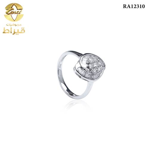 WOMEN'S 18K WHITE GOLD RING WITH DIAMONDS