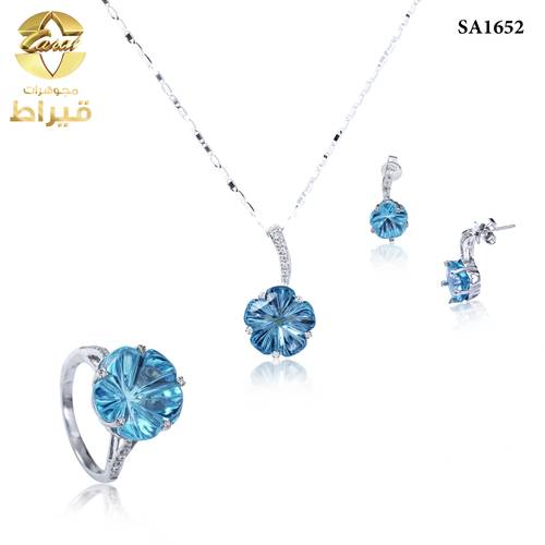 WOMEN'S HALF SET WITH 18K WHITE GOLD AND DIAMONDS