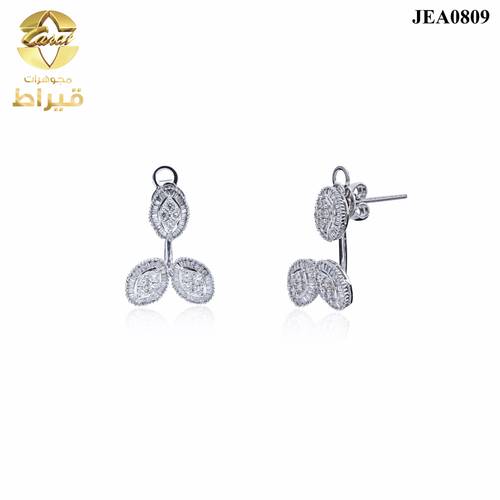  حلق ذهب ابيض مع الماس عيار 18