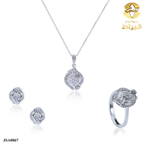 نصف طقم ذهب ابيض مع الماس عيار 18