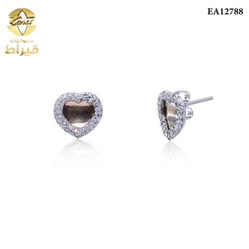 حلق ذهب ابيض مع الماس عيار 18