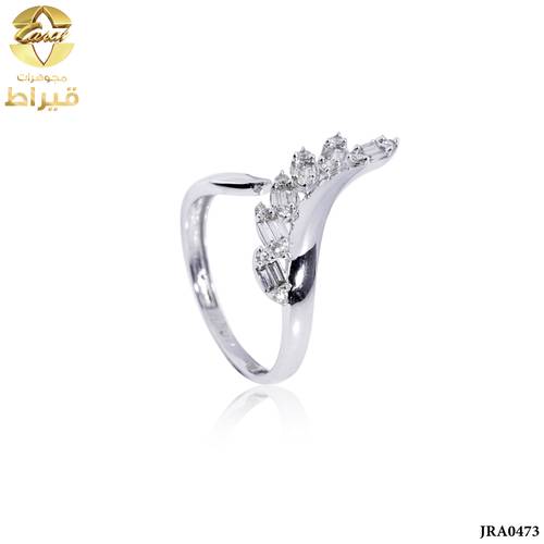 خاتم  ذهب ابيض مع الماس عيار 18