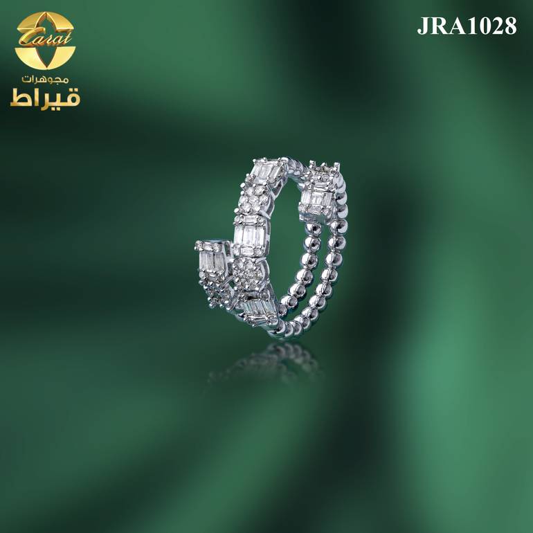  خاتم ذهب ابيض مع الماس عيار 18