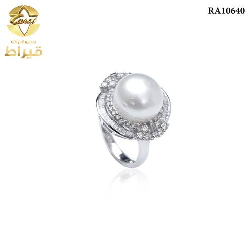  خاتم ذهب ابيض مع الماس و لولو عيار 18