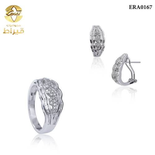 WOMEN'S 18K WHITE GOLD RING AND EARRING WITH DIAMONDS