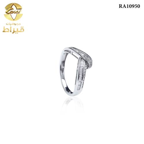 WOMEN'S 18K WHITE GOLD RING WITH DIAMONDS