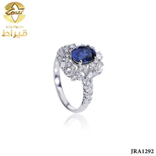 خاتم ذهب ابيض مع الماس و زفير عيار 18