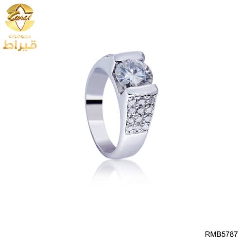 MEN'S RHODIUM PLATED SILVER 925 RING WITH DIAMOND AND MOISSANITE STONE