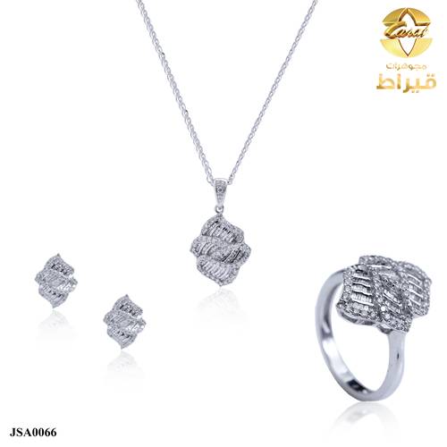 نصف طقم ذهب ابيض مع الماس عيار 18
