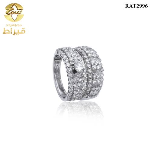  خاتم ذهب ابيض مع الماس عيار 18