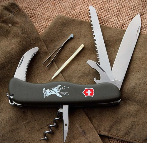 سويس نايف Victorinox   - اسود