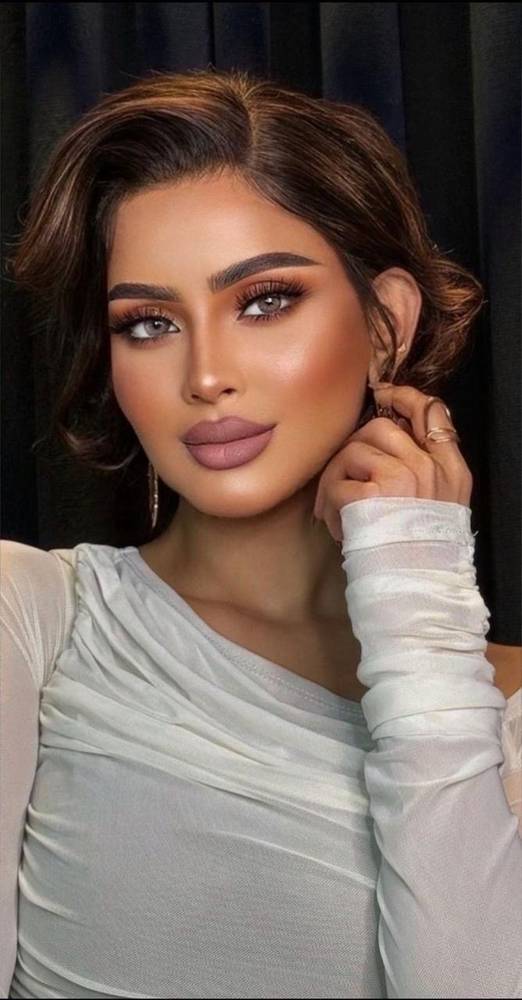 بواريك جذور طبيعيه _ 6 انش ويفي جذور اماميه دانتيل 13x4 كثافه 180 