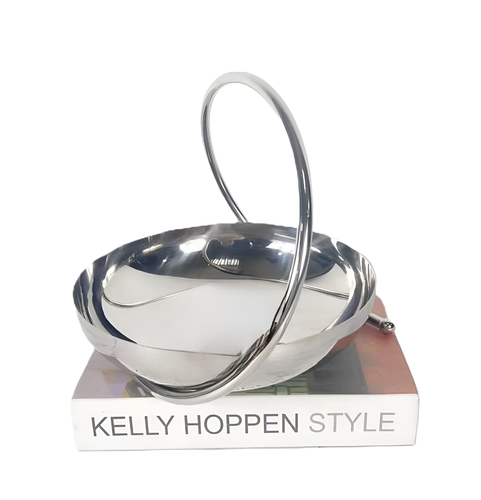Metal bowl with handle