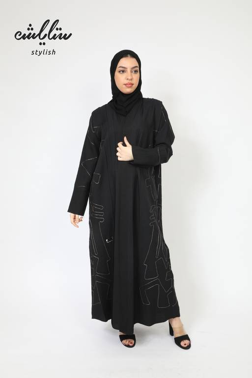 عباية لف باللون الأسود مطرزة