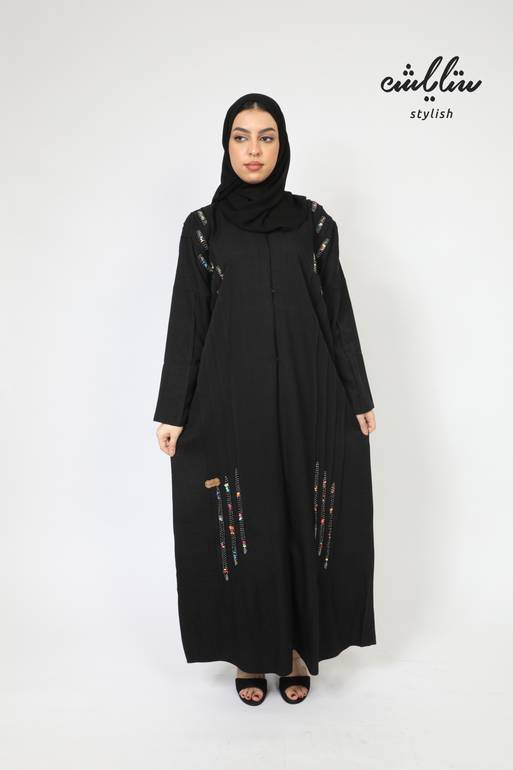 عباية لنن كسرات باللون الأسود