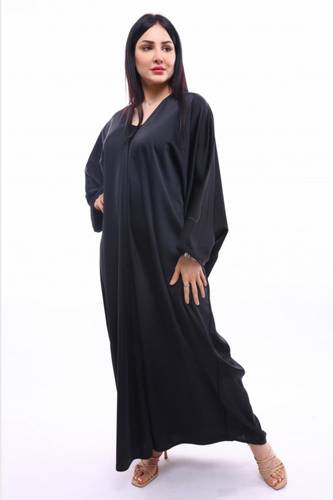 عبايه  فراشه بقيطان اسود