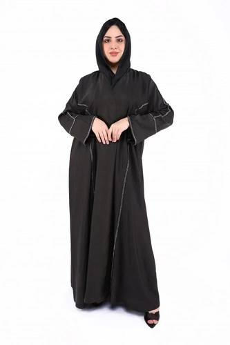 عباية كلفه شك ناعم وأنيقة