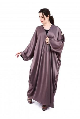 عباية كم مربع فراشه ملون قيطان اسود