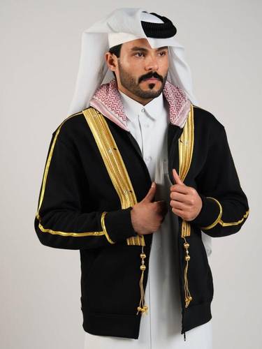 HOODIE البشت