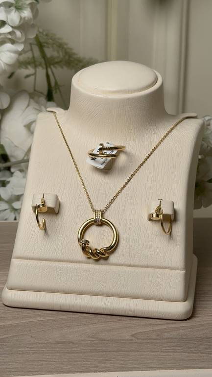 نص طقم البقشي عيار 18