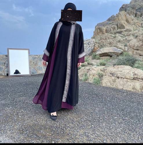 عباية شيفون أسود