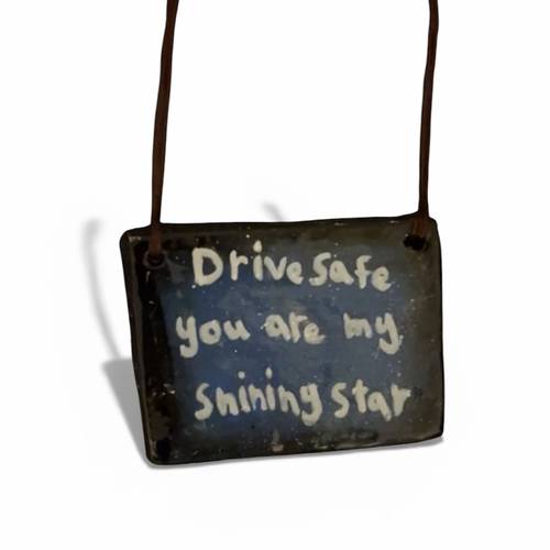 تعليقة سياره drive safe