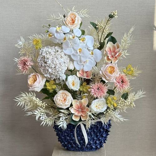 فازة ورد طبيعي