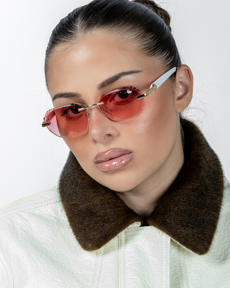 Diamond Cut Willow White Burnt Red | Gold