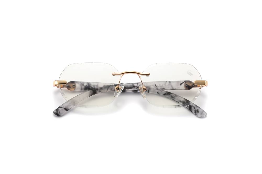 Diamond Cut Willow Anti Blue White Marble | Gold