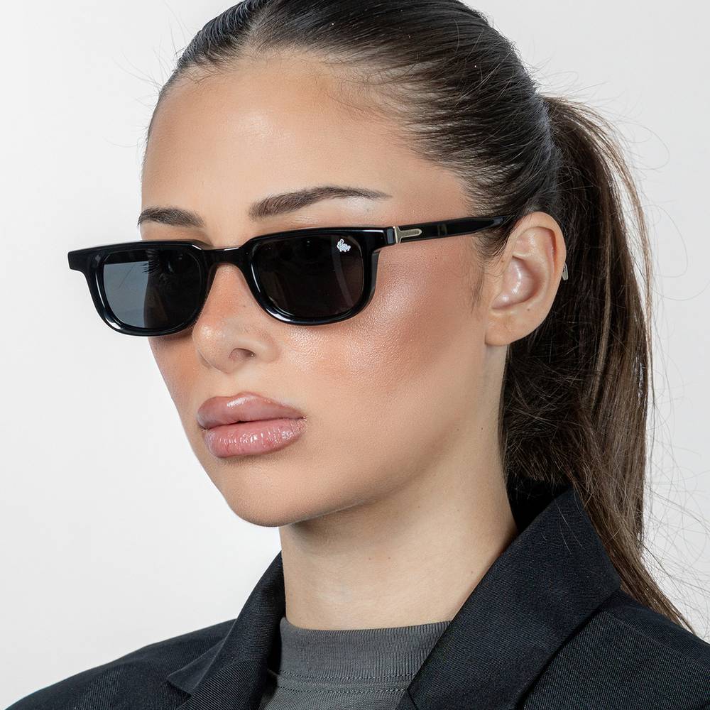 Melrose Black | Black