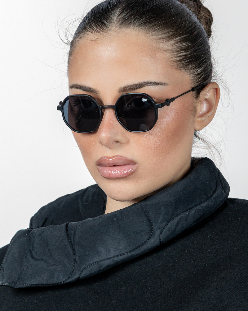 Elton V | Stealth