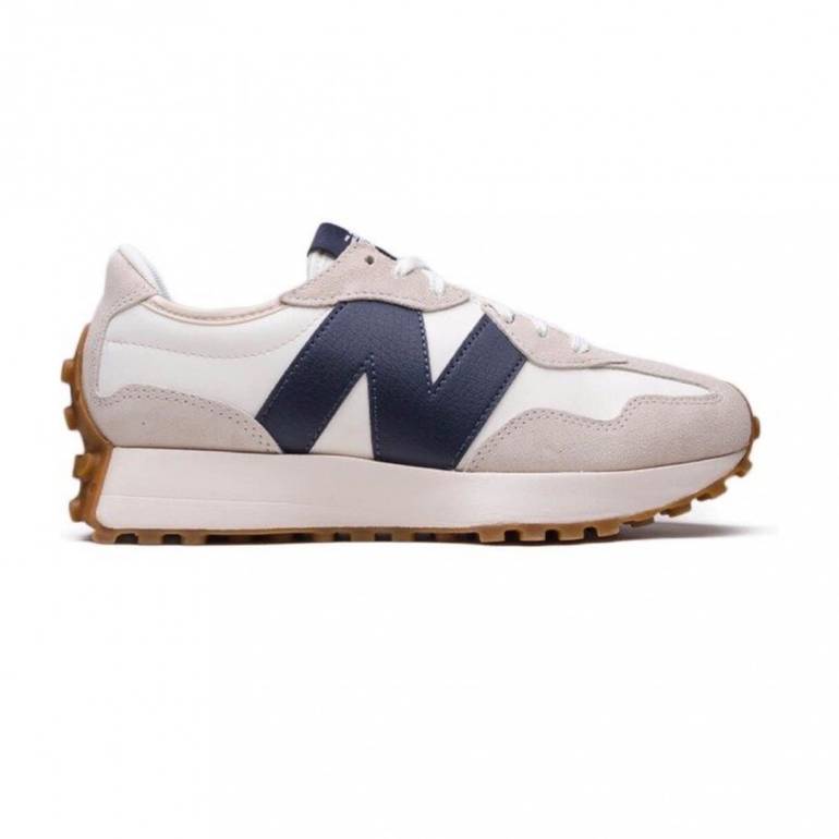 New Balance 327 trainers in off Navy / White اكحلي