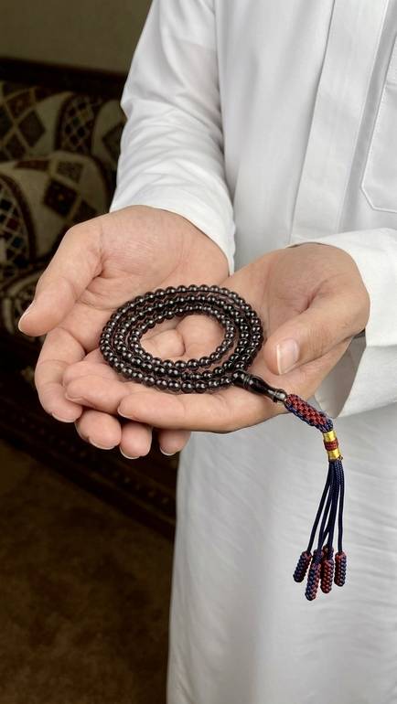 نسخة من نسخة من مسباح بكلايت أصفر معرق شبيه الكهرمان – 99 حبة – حجم صغير