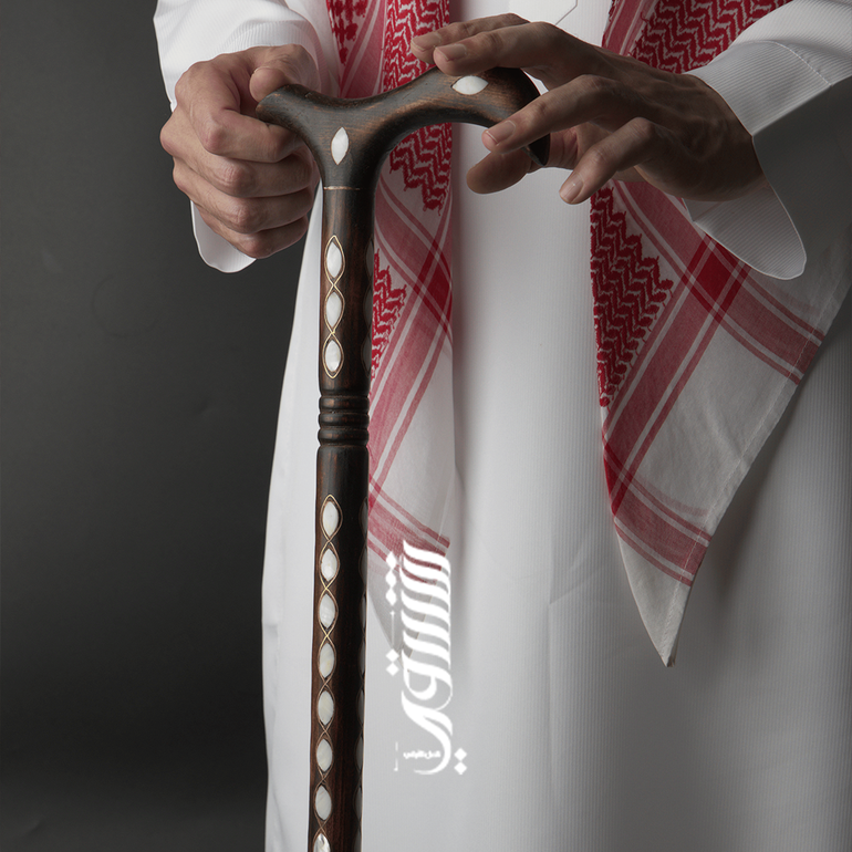عصا ملكي سنديان مطعمه صدف ونحاس